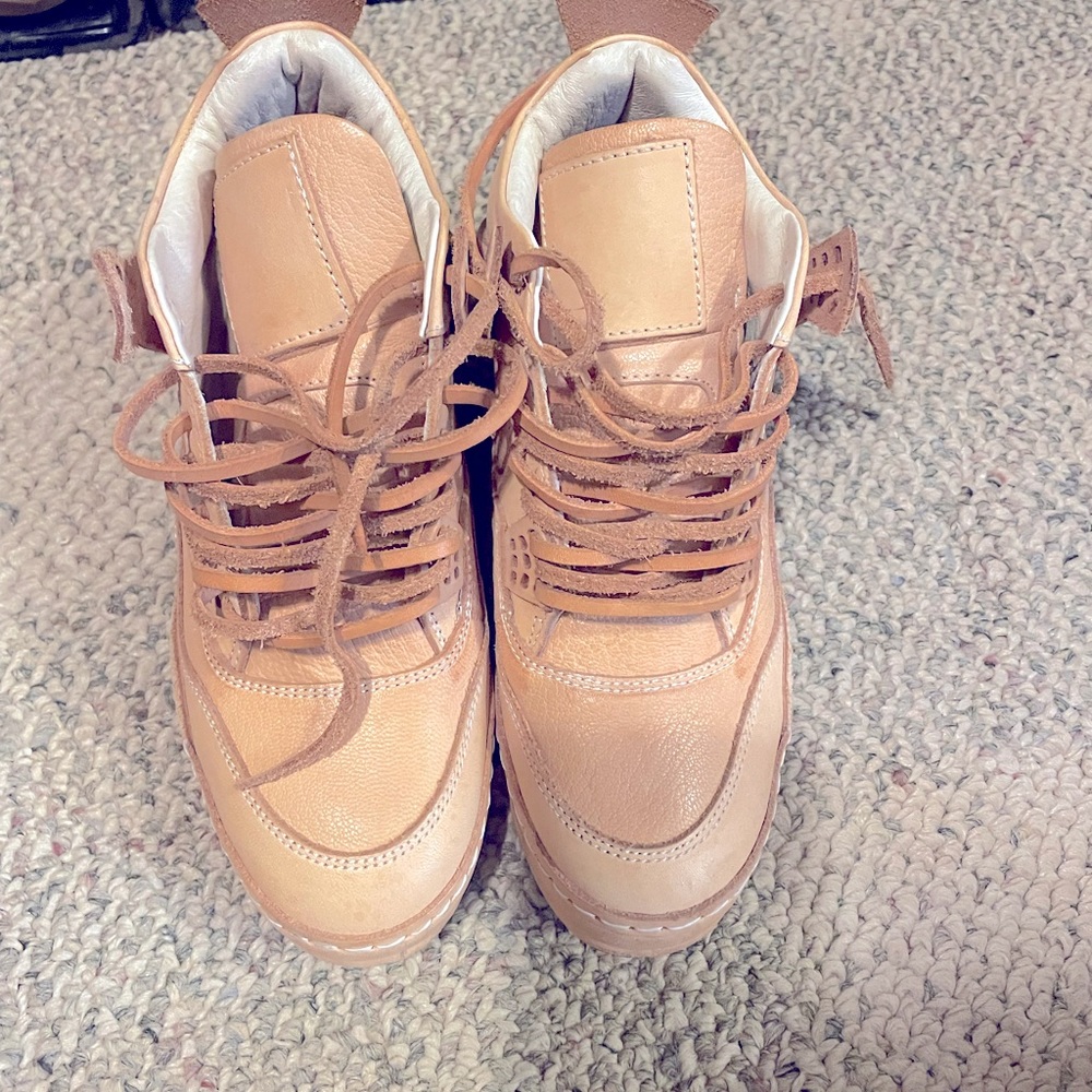Hender Scheme, no box. Worn twice